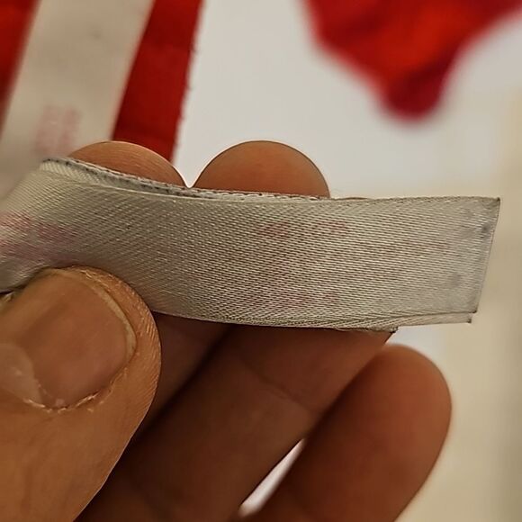 Victoria's secret bundle of bra and panties. - Picture 6 of 6